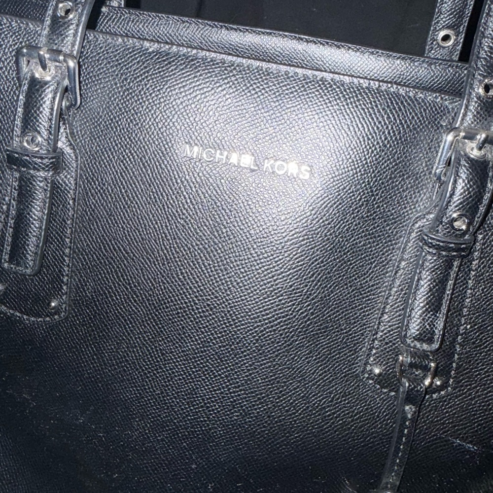 Michael Kors Black Saffiano Leather Jet Set Tote MK Charm Shoulder Bag - Picture 2 of 6